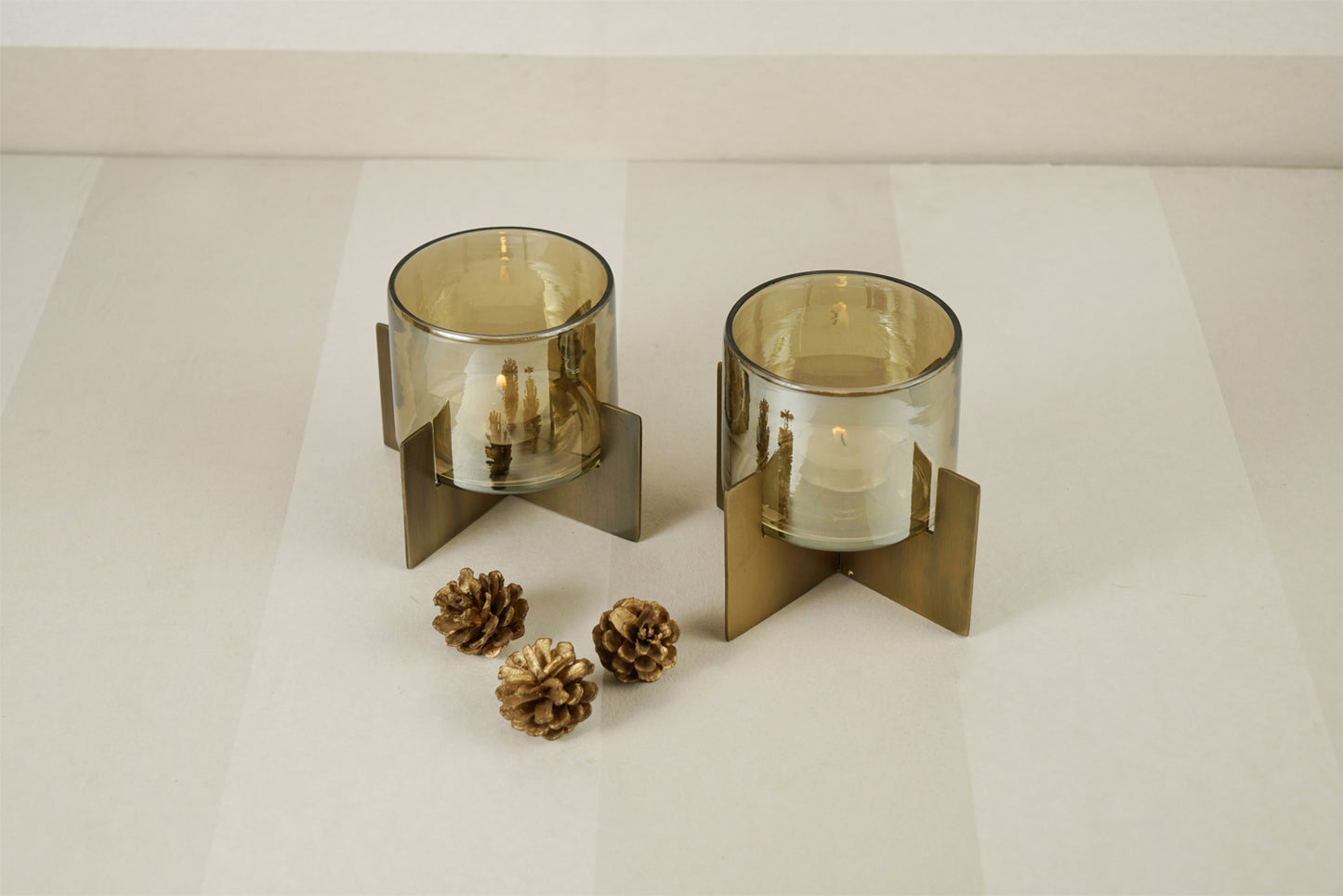 Set of 2 Tea-Light Hurricane (Gold)