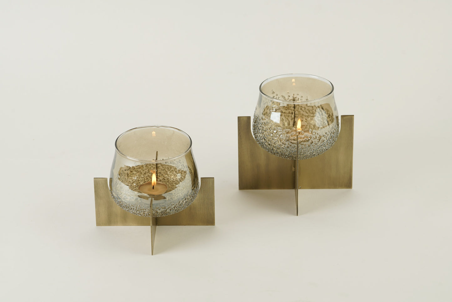 Lumeire Tea Light Holder - Brass Antique