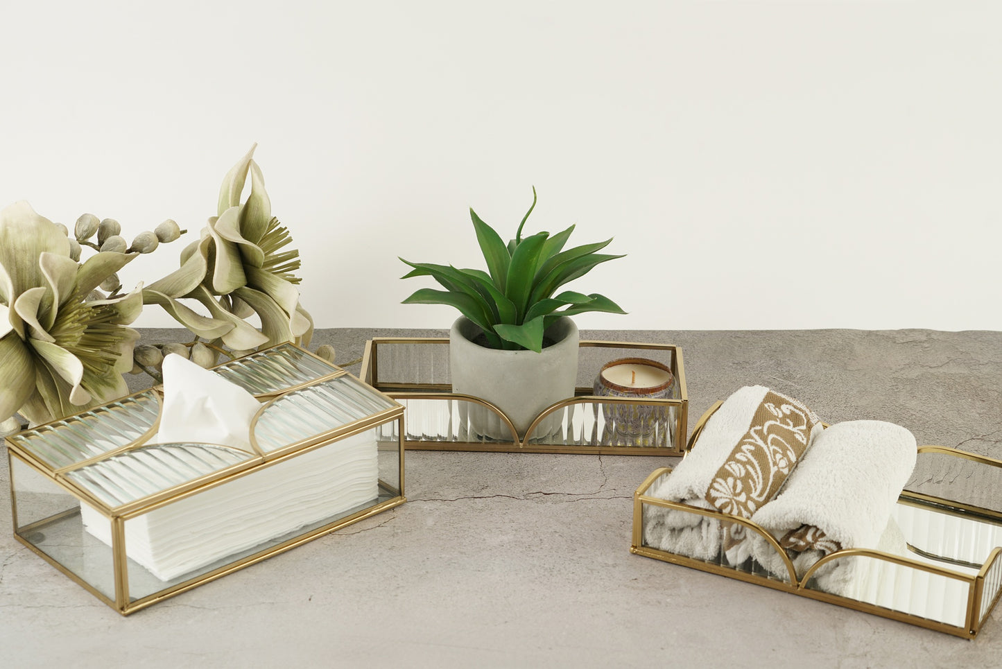 Maison Glass Tissue Box