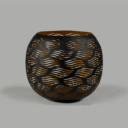 Cutwork Hurricane - Large (Black & Gold)