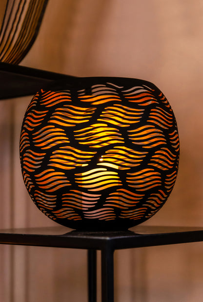 Cutwork Hurricane - Large (Black & Gold)