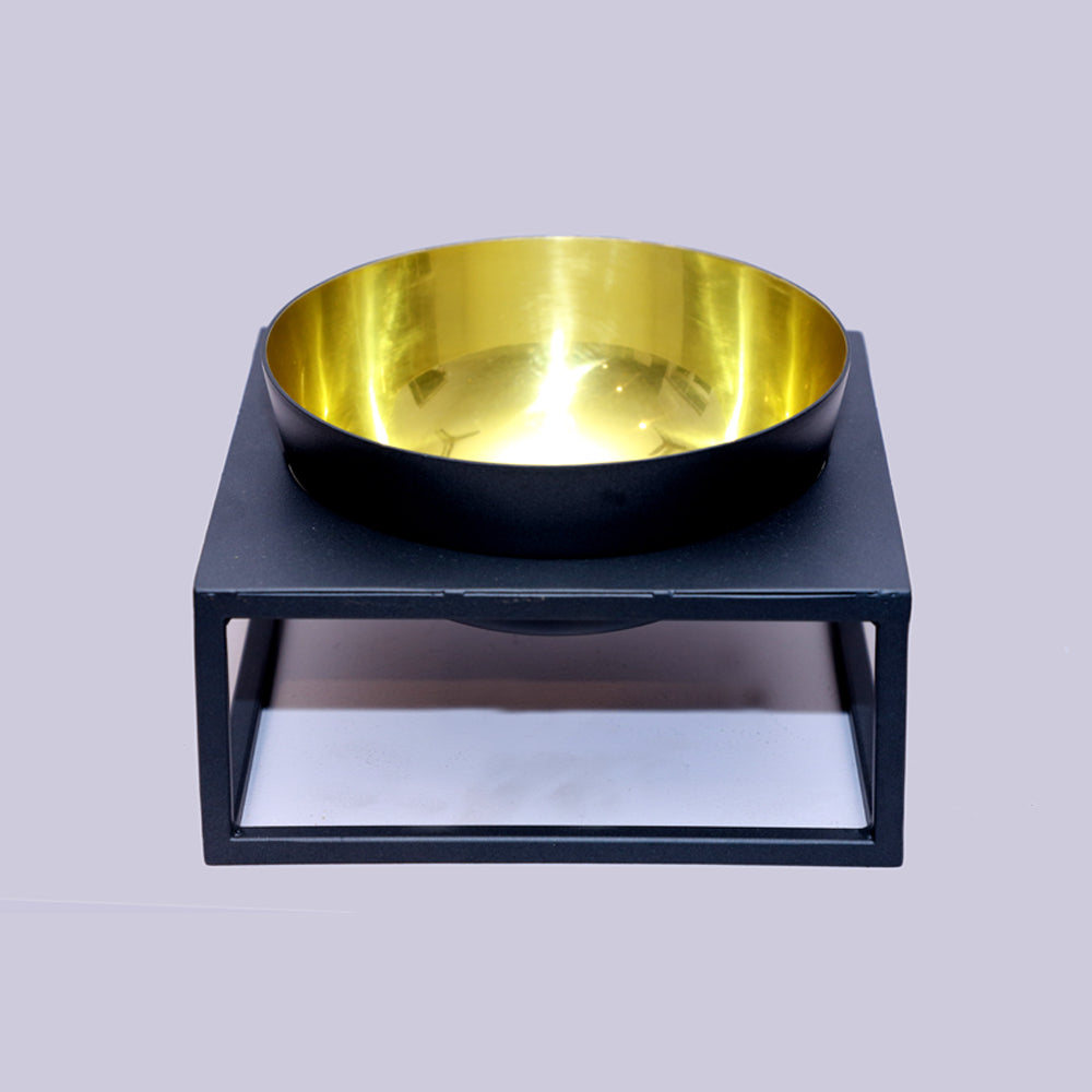 Bowl With Stand